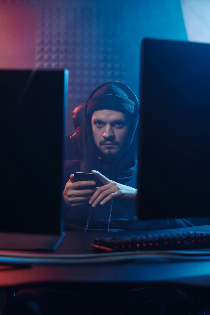 Can the Government Track You If You Use a VPN?